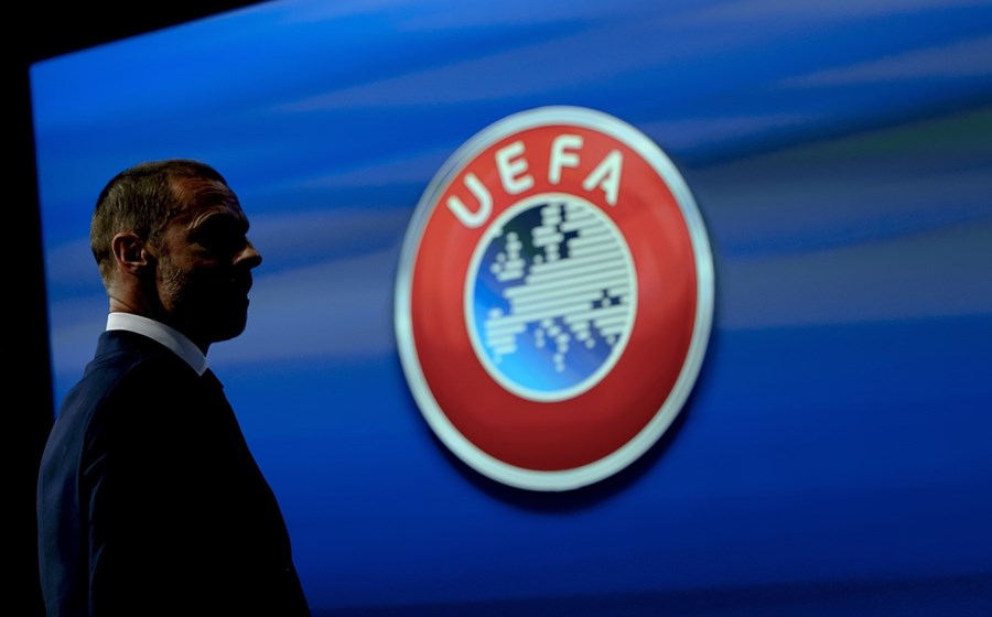 Aleksander Ceferin, presidente da UEFA, apresentou na quinta-feira um conjunto de medidas para garantir sustentabilidade das contas dos clubes.