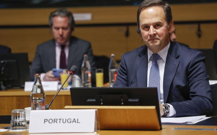 Fernando Medina ministro das Finanças