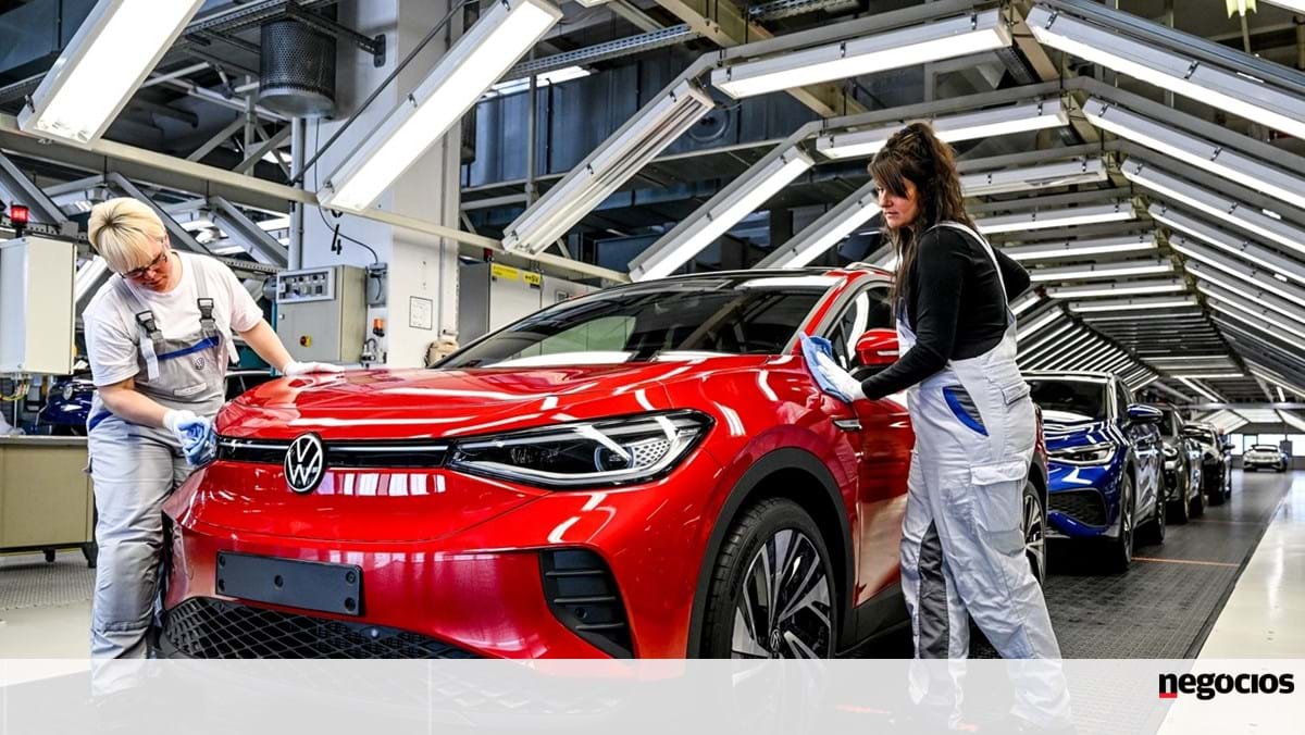 Steigende Preise bedrohen die Batterieproduktion in der EU, warnt der Volkswagen-Chef