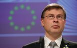 Comissário Valdis Dombrovskis está a apresentar o Pacote de Outono nesta terça-feira, 25 de novembro.