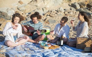 Vinhos para abrir as portas ao mês do Verão