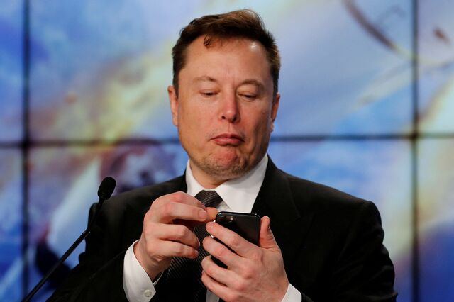 Twitter perdeu mais de metade do valor em cinco meses, diz Elon Musk