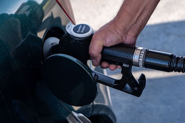 Gasóleo desce 2 cêntimos mas gasolina sobe 2,5 na próxima semana
