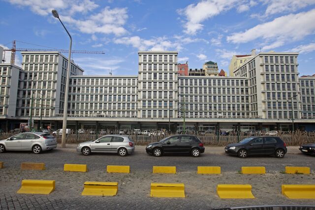 Estado indemniza Parque Escolar em 114 milhões