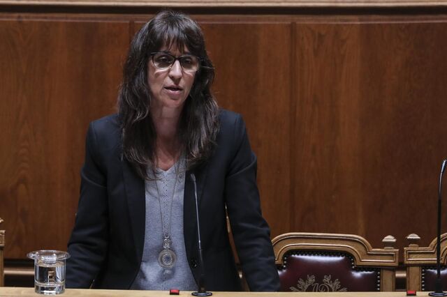 Ministra pede auditoria sobre assessorias da Direção-Geral de Recursos da Defesa Nacional