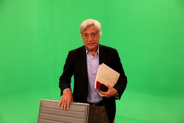 António Mendonça: Subida das taxas de juro 'pode favorecer uma nova recessão' 