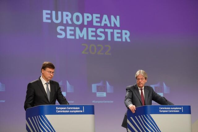 Novas regras não prejudicam investimento em 2025, mas equilíbrio será dificil, admite Bruxelas