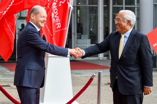 Costa e Scholz debatem exportação de hidrogénio verde para a Alemanha a partir de Sines