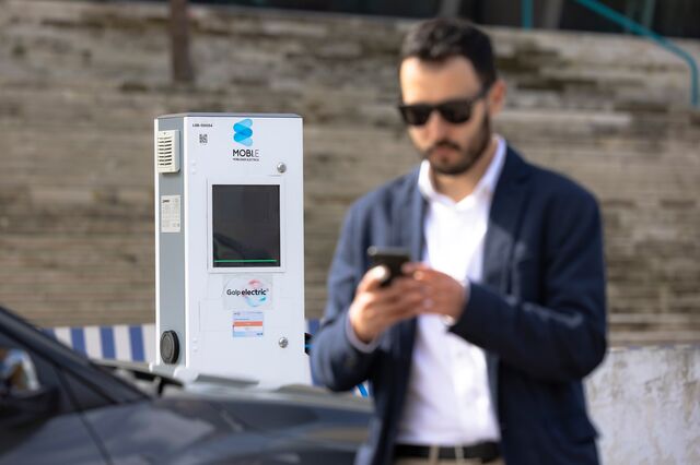 Carregamentos de carros sobem 45% para 8,8 milhões em 2025