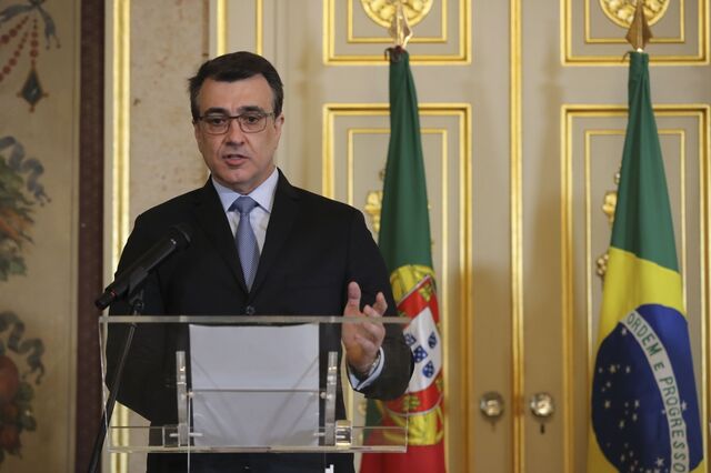 Brasil quer relançar parceria estratégica com Angola com projetos de 1.700 milhões de euros