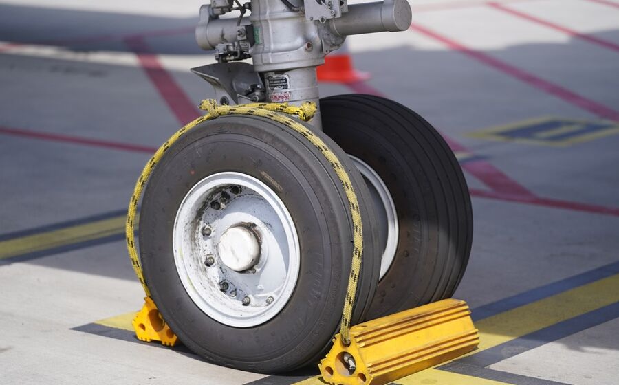 avião arrestado