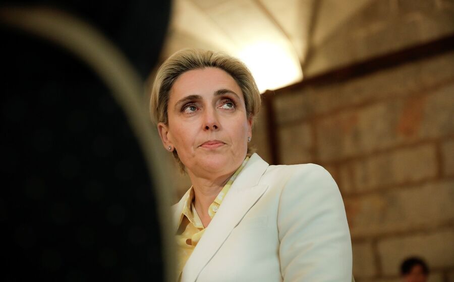 Cláudia Azevedo