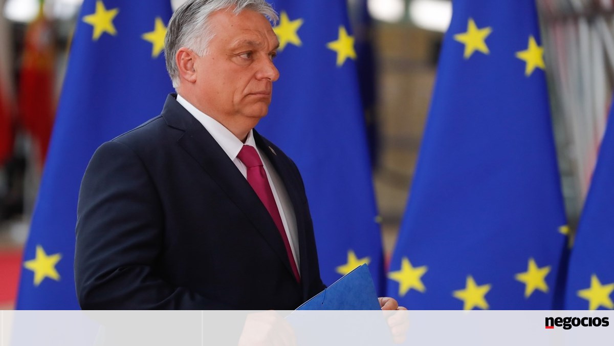 Bruxelas descongela 10,2 mil milhões de euros de fundos para a Hungria