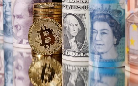 Bitcoin atinge máximos de junho com mercado de olhos postos em Zurique 