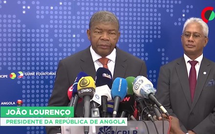 PR angolano diz que estado de saúde de José Eduardo dos Santos 'é preocupante'