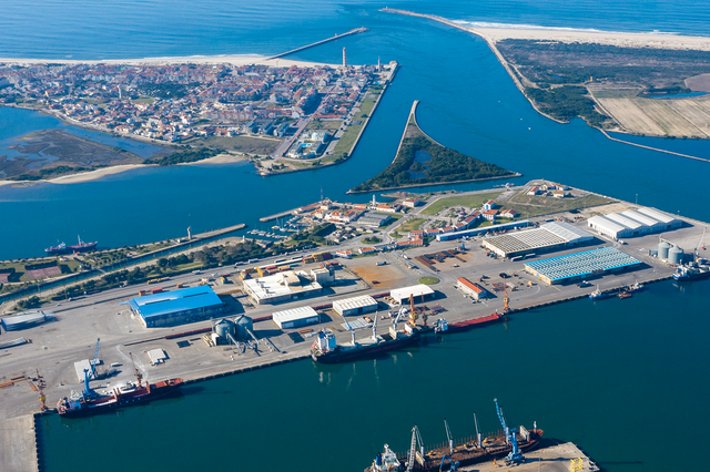 Porto de Aveiro projeta receber comboios de 750 metros de comprimento