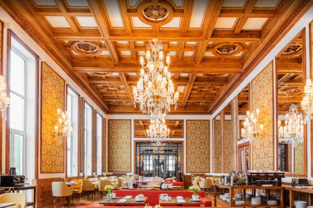 Dono asiático do Palácio das Cardosas compra o mais antigo 5 estrelas do Porto