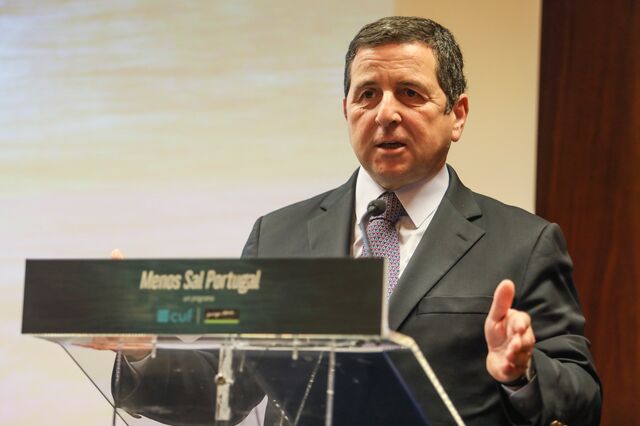 Salvador de Mello: 'Não é por decreto que se vai aumentar salários'
