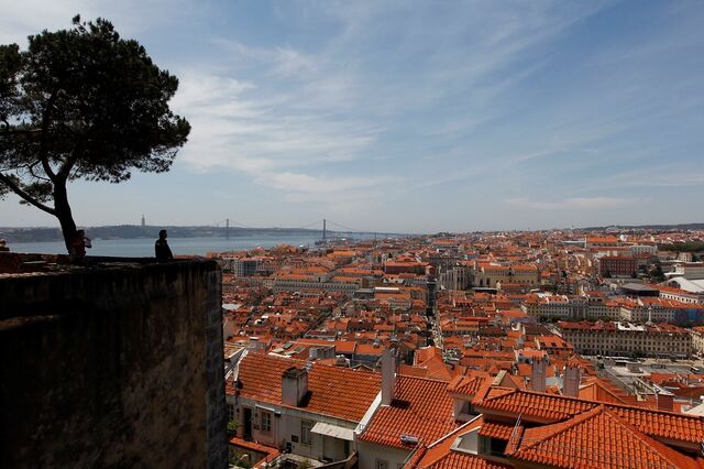 Carga fiscal em Portugal subiu para 37,6% do PIB em 2021. País abaixo da média da UE