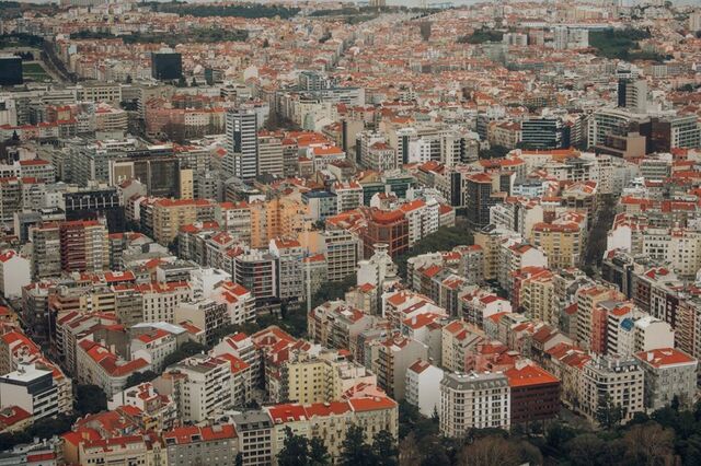 Autarca de Braga acusa Governo de encaixar verbas municipais de habitação