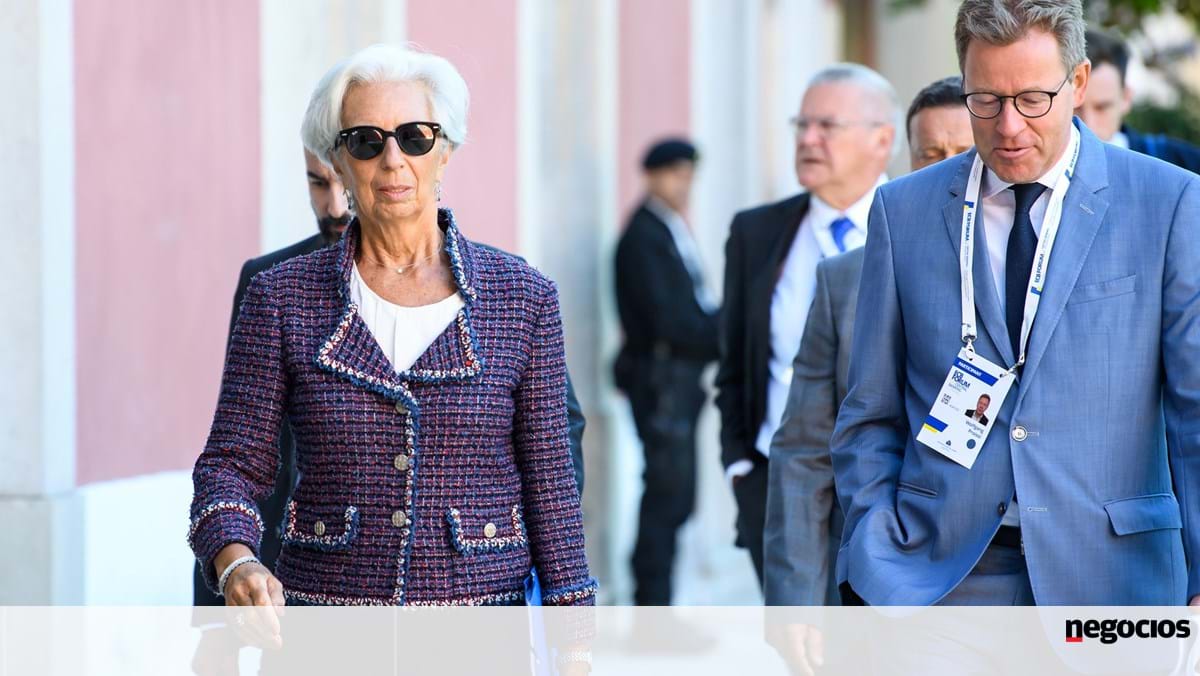 Contágio de um "crash" cripto ao sistema financeiro pode "facilmente aparecer", avisa Lagarde