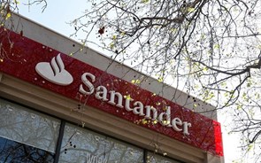 Banco Santander coloca à venda 5,2% das ações da sua filial polaca por 575 milhões