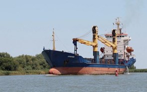 Transportadoras marítimas já gastaram 235 milhões de dólares para ter prioridade no Canal do Panamá