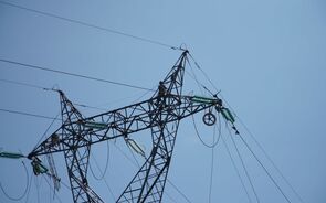 Clientes no mercado livre de eletricidade sobem 2,1%. Consumo desce 7,3% em junho