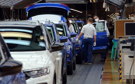 Retoma antecipada da produção na Autoeuropa é 'boa notícia' para os trabalhadores