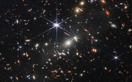 Imagem inédita do Universo profundo revelada pelo telescópio James Webb