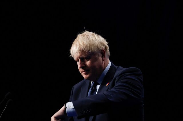Boris Johnson vai demitir-se. Deverá manter-se como primeiro-ministro até outubro