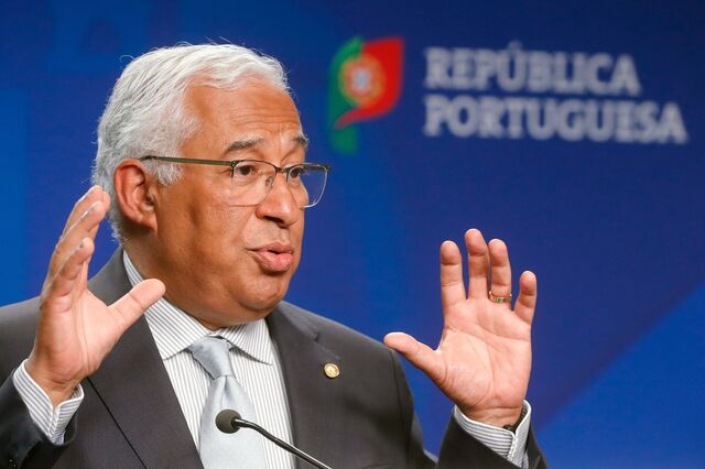 Costa prepara-se para processar ex-governador do Banco de Portugal por ofensa à honra