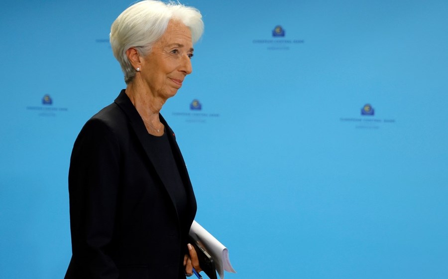 Christine Lagarde, presidente do BCE, anunciou esta quinta-feira um pacote de medidas para travar a escalada da inflação na Zona Euro.