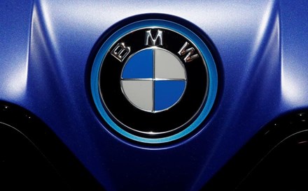 Lucro da BMW recua 64% para 3.662 milhões de euros nos primeiros três meses