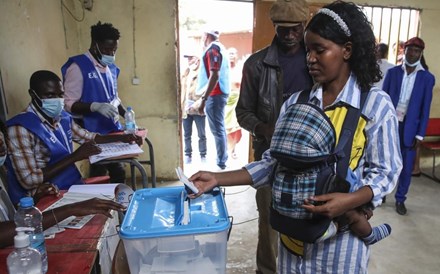 Angolanos votaram mas não se sentaram