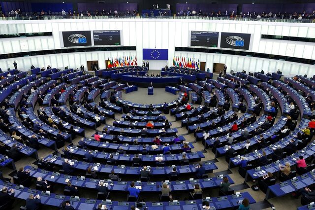 Governo prepara voto contra listas transnacionais nas Europeias