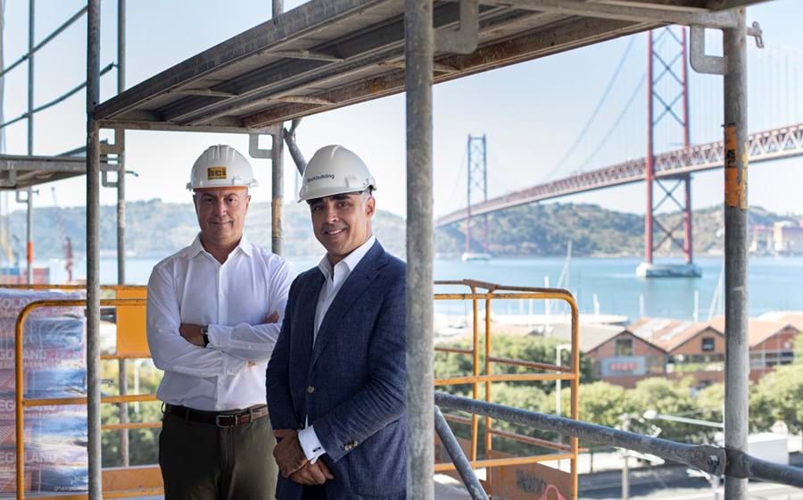 João Alves, da EY, e André Gomes de Sousa, da Bedrock Capital Partners, na nova “casa” da consultora.