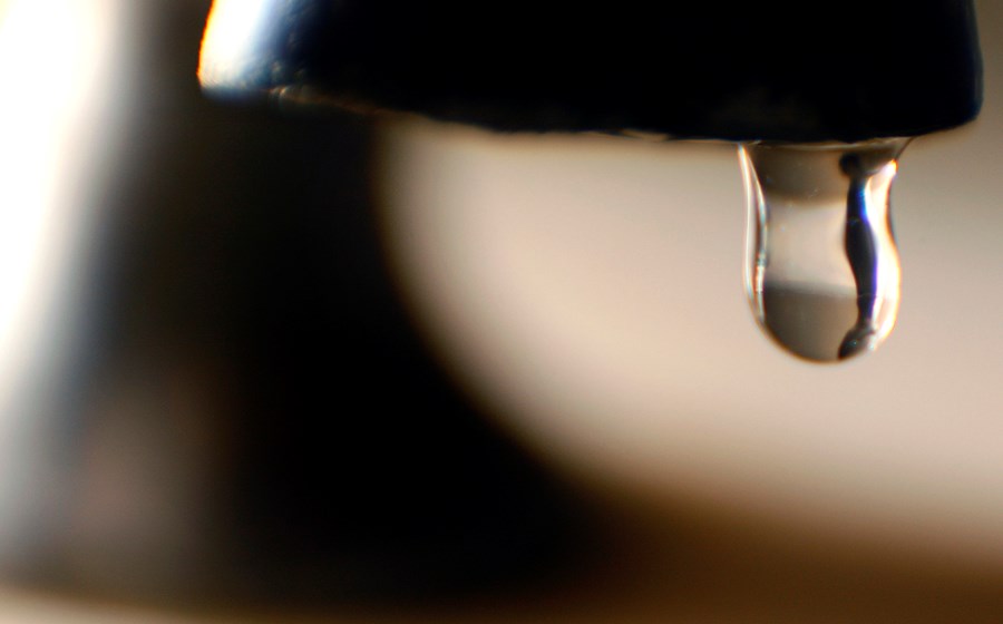 O valor médio das perdas de água na Europa ronda os 40%.