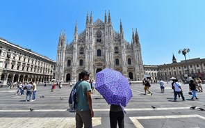 Itália angaria 2,8 mil milhões com imposto sobre lucros excessivos das empresas