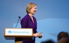 Libra sobe e juros da dívida britânica aliviam