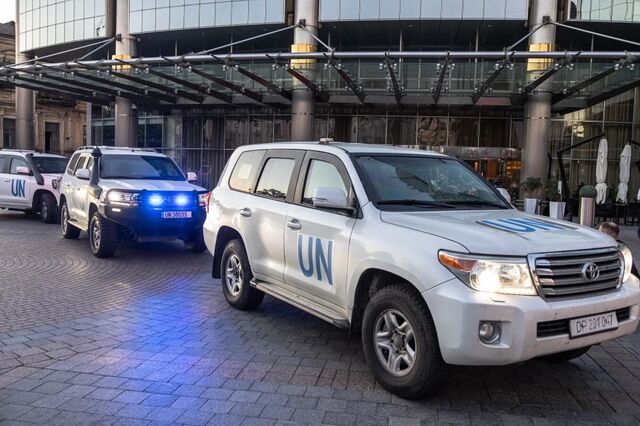 Inspetores da ONU chegam a central nuclear ucraniana sob fortes bombardeamentos