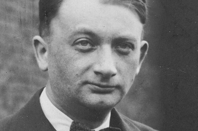 Romance visto de dentro, de uma Alemanha a tornar-se nazi
