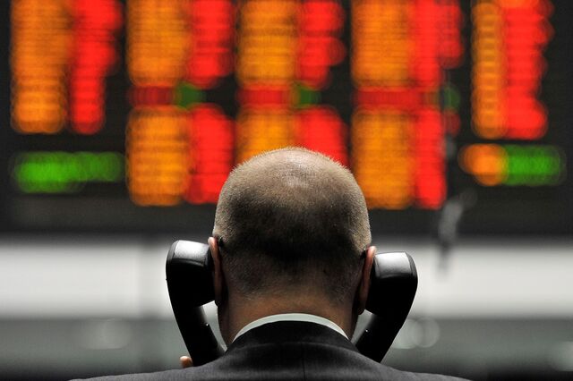 Europa regista pior semana em quase meio ano. Ouro sobe e petróleo cai