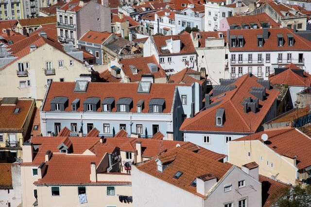 Venda de casas desce em junho pela primeira vez em ano e meio