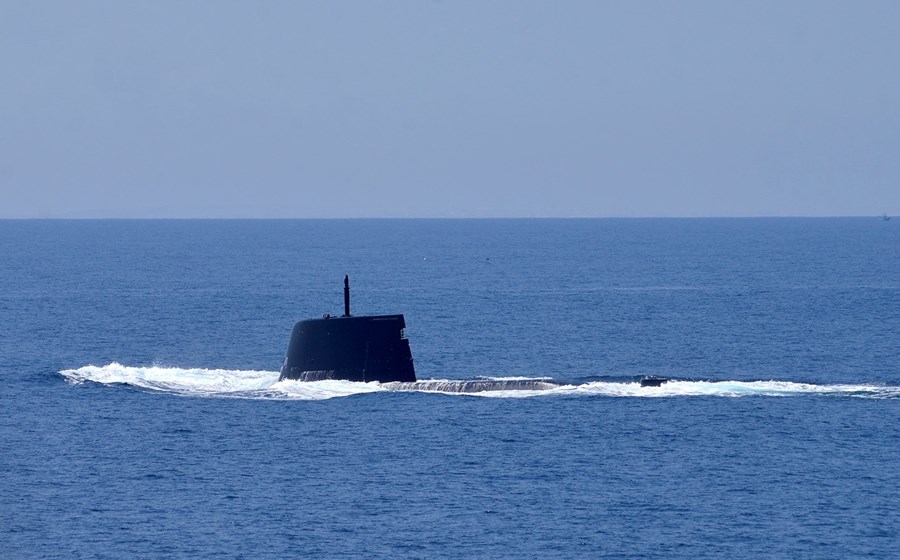 Um consórcio da Ferrostaal vendeu dois submarinos ao Estado.