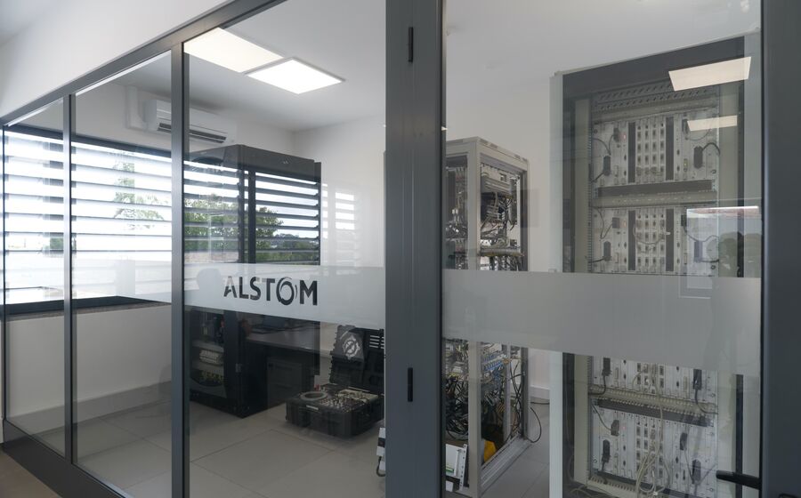 Alstom Maia - sala técnica