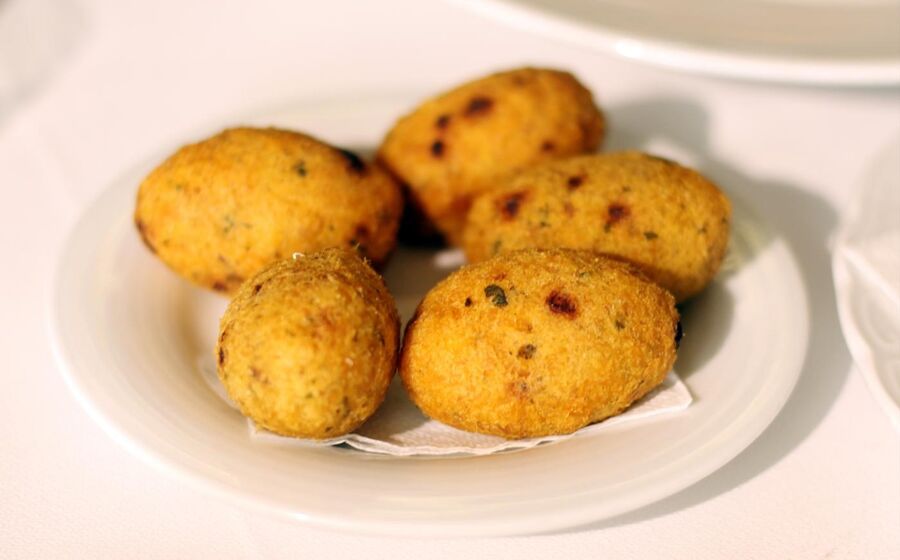 pasteis de bacalhau 