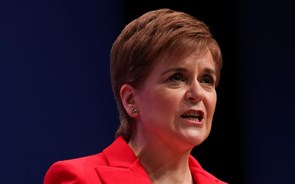 Detida a ex-primeira-ministra da Escócia