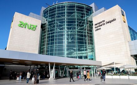 O aeroporto de Lisboa registou uma quebra de 0,2% no número de passageiros este verão.