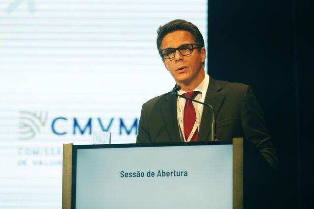 Portugal 'paga' este ano 'acréscimo' da dívida contraído na pandemia